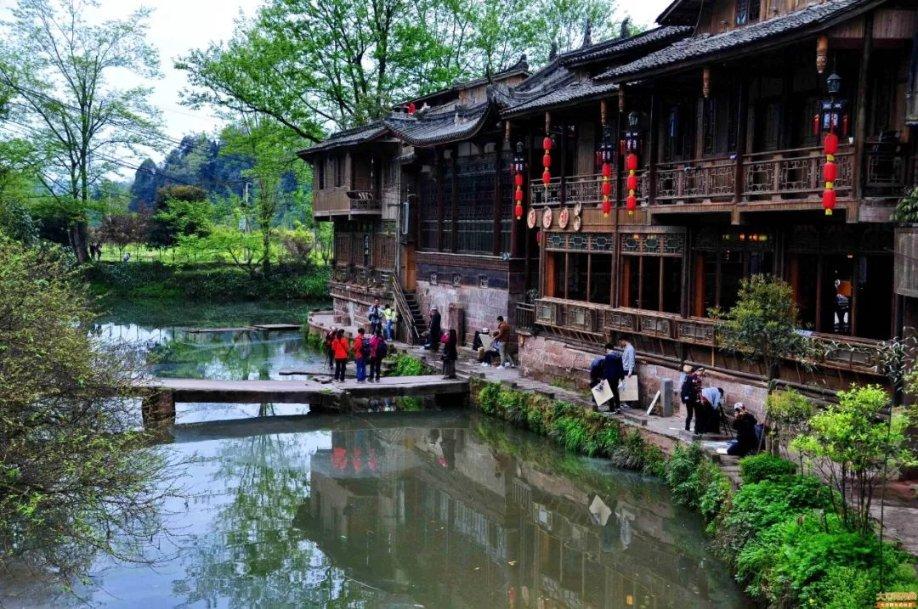 虫虫助手下载